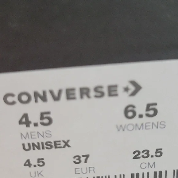 Converse high top Brand new. - Picture 10 of 11